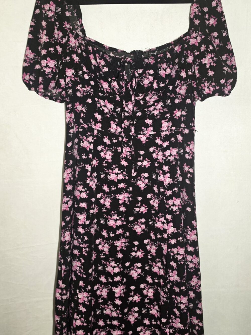 SHEIN black pink ditsy floral puff sleeve square neck midi dress size L